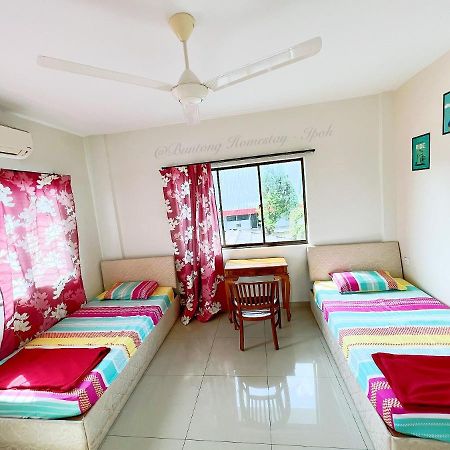 Buntong Homestay -Rooms Only Ipoh Bagian luar foto